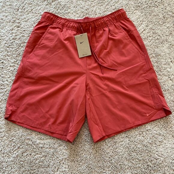 Nike Unlimited 9" Dri-Fit Training Shorts Coral - Picture 4 of 6